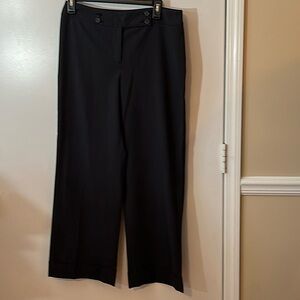 Ann Taylor loft dress pants says size 8 but fits more like
Size 6